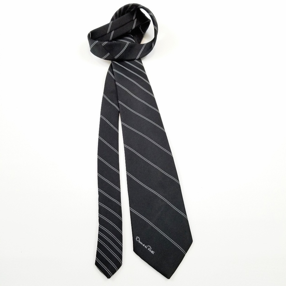 Oscar de la Renta men's black white striped men's neck tie - Picture 4 of 6